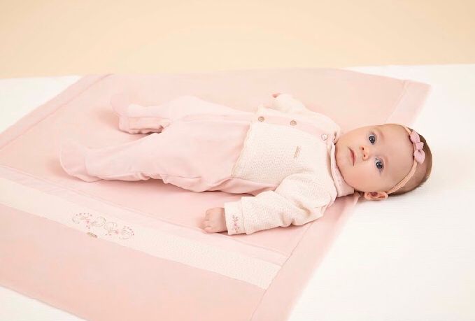 saida maternidade menina